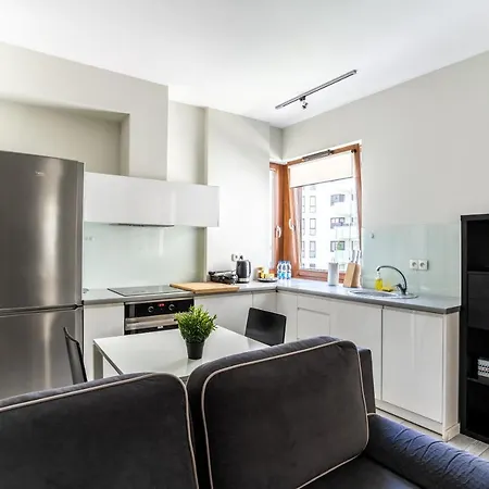 Golden - Center - Gieldowa Apartment